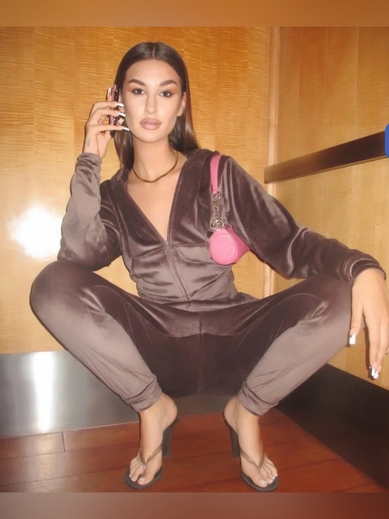 SKIMS Pants - NWOT SKIMS Velour Tracksuit [Matching Set]